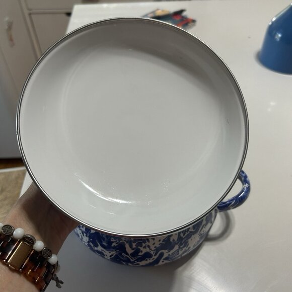 Golden Rabbit 4qt Dutch Oven Casserole Pot w Lid Cobalt Swirl Holidays - Picture 3 of 13